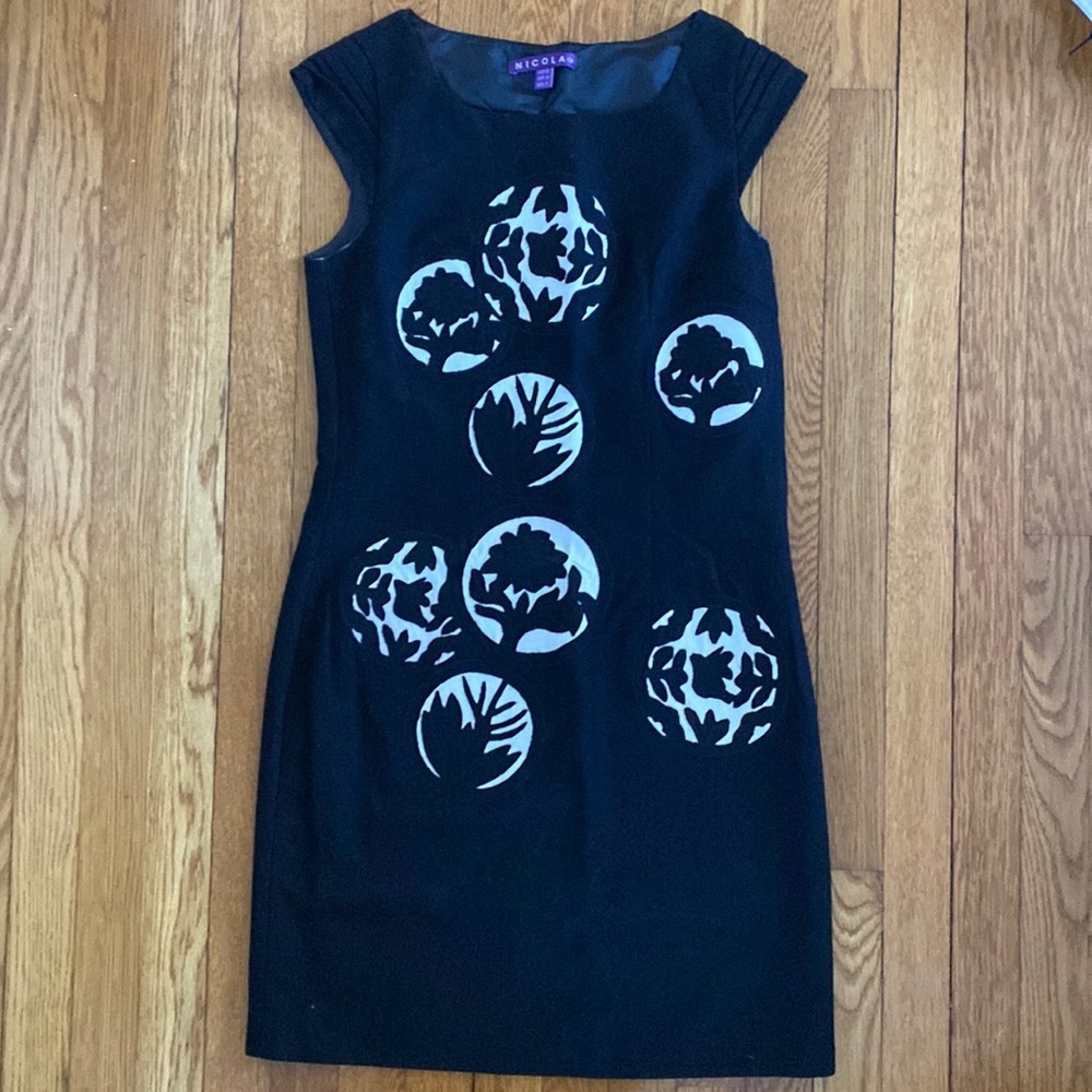 Nicola Black Cap Sleeve Dress